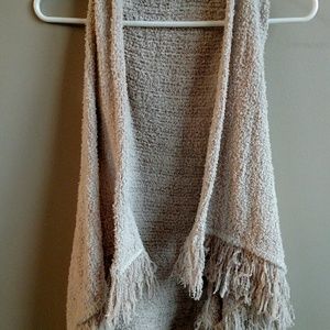 NWOT Fluffy never worn and new vest! From Maurices
